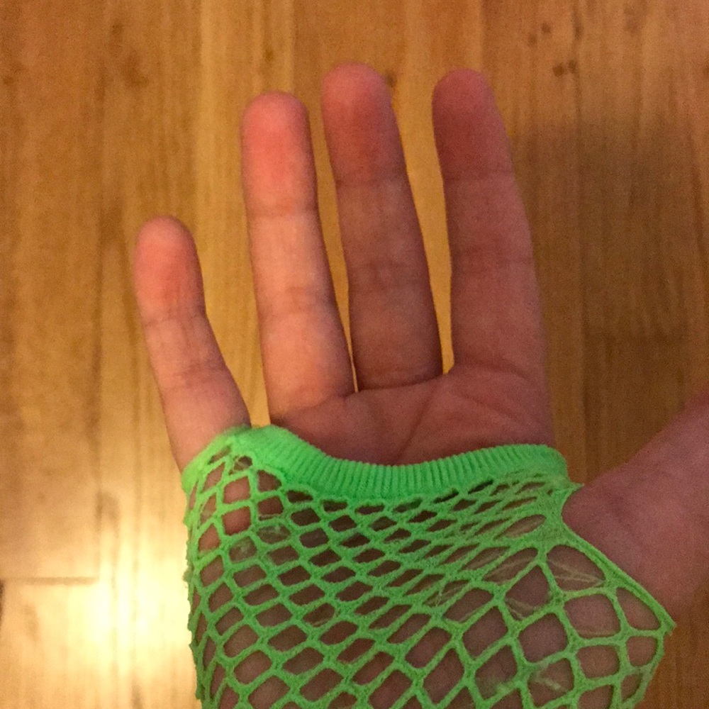 Hand gloves - Picture 3 of 3